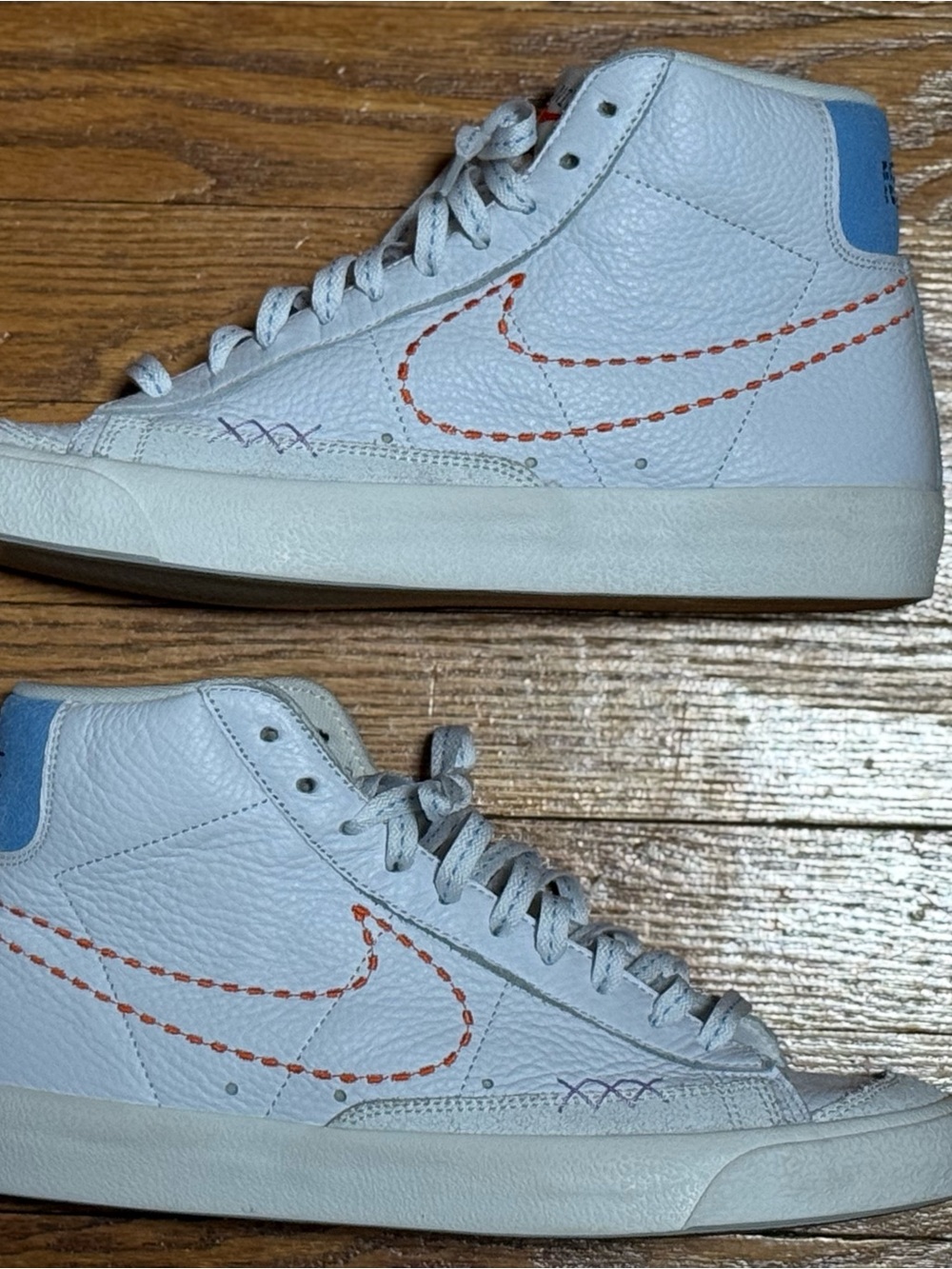 2022 Women’s (10.5) Blazer Mid ‘77 ‘Nike 101’ (Men’s Size 9)